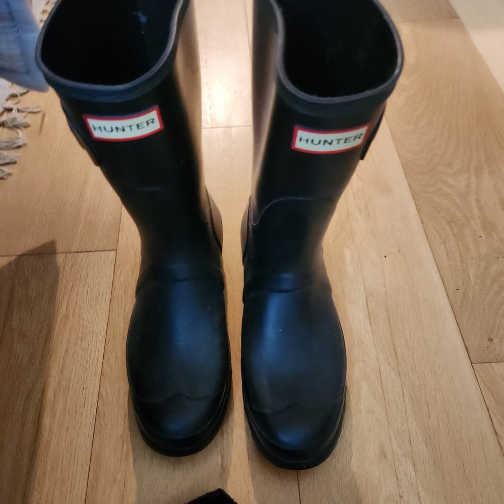 Hunter boots with socks